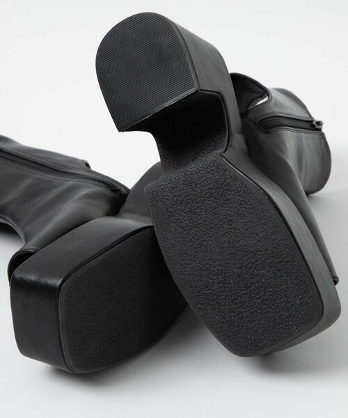 WEGO(ウィゴー)の「WEGO/バルキーヒールブーツサンダル(ブーツ・レディース・オフホワイト/ブラック・MEDIUM/LARGE)」の12枚目の写真