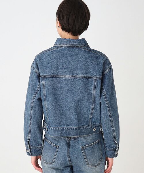 THE SHOP TK (ザ ショップ ティーケー )の「◆レスウォーターデニムショート丈Gジャン【洗濯機OK】(デニムジャケット・レディース・ネイビー/ブルー・12/13)」の21枚目の写真