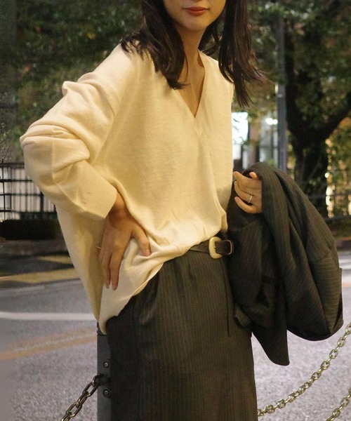 ENCIRCLE（エンサークル）の「【ENCIRCLE/エンサークル】Mom's sweater/マムズセーター（ニット/セーター・レディース・チャコールグレー/ナチュラル/ブラック・2/1）」の9枚目の写真