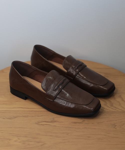 shoes365（シューズスリーシックスファイヴ）の「【shoes365】スクエアトゥ ローヒール ローファー（ローファー・レディース・チョコ/ブラック/オフホワイト・25.0cm/24.5cm/24.0cm/23.5cm/23.0cm/22.5cm）」の10枚目の写真