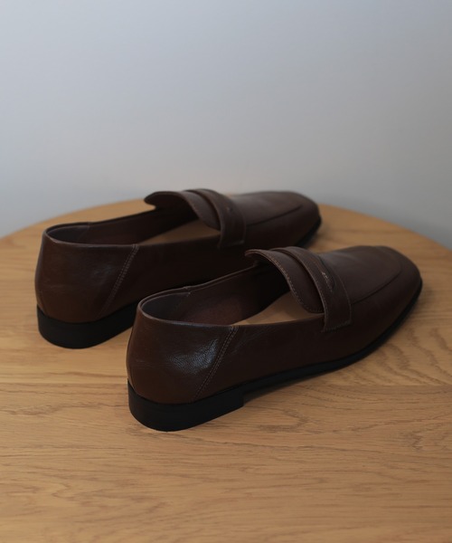 shoes365（シューズスリーシックスファイヴ）の「【shoes365】スクエアトゥ ローヒール ローファー（ローファー・レディース・チョコ/ブラック/オフホワイト・25.0cm/24.5cm/24.0cm/23.5cm/23.0cm/22.5cm）」の12枚目の写真