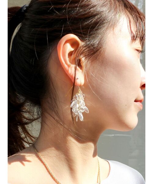 【話題:水中OK:色あせなし左右セット】AVARIA Ingrid ピアス 話題:水中OK色あせなし左右セット】AVARIA Trio ピアス ピアス