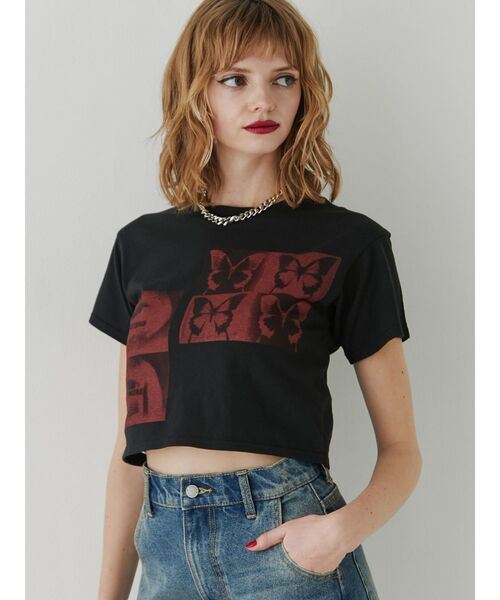 jouetie(ジュエティ)の「ネガフォトクロップドTシャツ(Tシャツ/カットソー・レディース・ブラック/オフホワイト/ブルー・MEDIUM)」の6枚目の写真