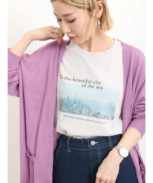 Samansa Mos2 blue(サマンサモスモスブルー)の「【抗菌防臭】裾前後差フォトロンT(Tシャツ/カットソー・レディース・オフホワイト/グレー/キナリ・F)」の10枚目の写真
