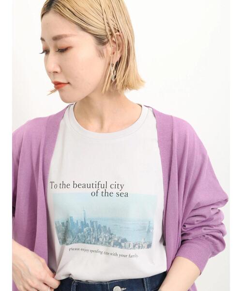 Samansa Mos2 blue(サマンサモスモスブルー)の「【抗菌防臭】裾前後差フォトロンT(Tシャツ/カットソー・レディース・オフホワイト/グレー/キナリ・F)」の11枚目の写真