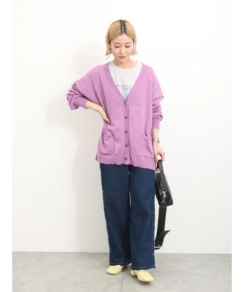 Samansa Mos2 blue(サマンサモスモスブルー)の「【抗菌防臭】裾前後差フォトロンT(Tシャツ/カットソー・レディース・オフホワイト/グレー/キナリ・F)」の13枚目の写真