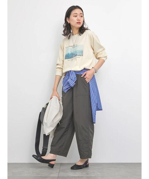 Samansa Mos2 blue(サマンサモスモスブルー)の「【抗菌防臭】裾前後差フォトロンT(Tシャツ/カットソー・レディース・オフホワイト/グレー/キナリ・F)」の20枚目の写真