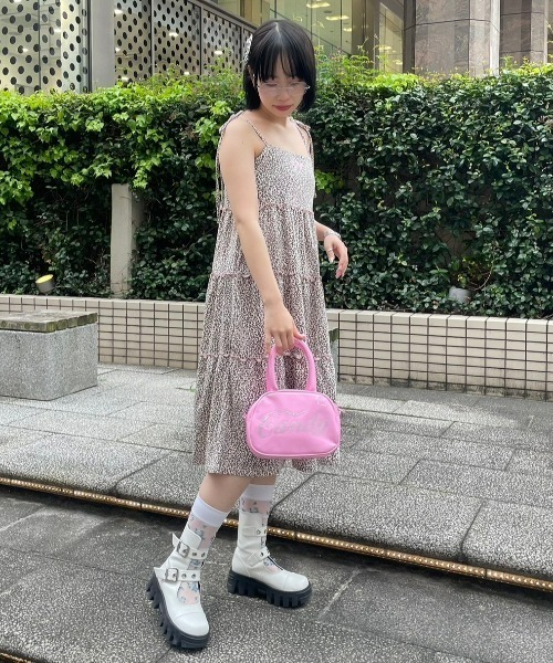 Candy Stripper（キャンディストリッパー）の「CND TIERED CAMISOLE ワンピース（ワンピース・レディース・ブラック/ベージュ/グレー・2）」の18枚目の写真