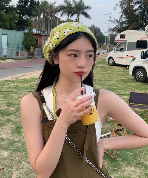 MEMECLE(メメクル)の「【 MEMECLE / メメクル 】フラワークロシェ2WAYヘッドスカーフ バブーシュカ(その他ヘアアクセサリー・レディース・グリーン系1/レッド系1/ホワイト系2/ホワイト系1/パープル系1/その他3/その他2/その他1/ピンク系2/ピンク系1/ブルー系1/ホワイト系3/ホワイト系5/ホワイト系4/その他4・FREE)」の18枚目の写真