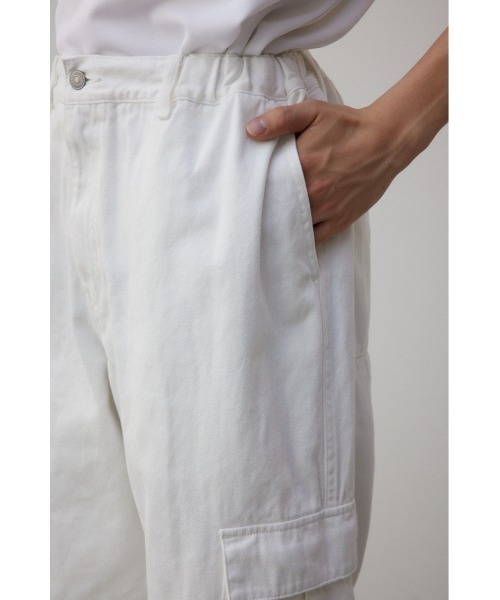 AZUL by moussy（アズールバイマウジー）の「AZUL DENIMワイドカーゴ（デニムパンツ・メンズ・ホワイト/ライトブルー・FREE）」の21枚目の写真