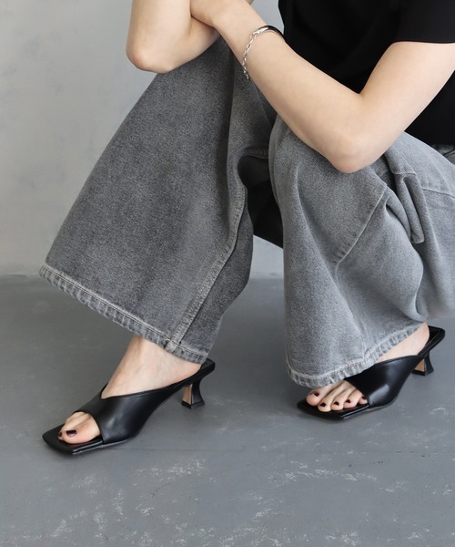 サンダル・ミュール JOA SANDALS オー マイ サンダルズ Oh my Sandals スクエアトウ型押しレザー