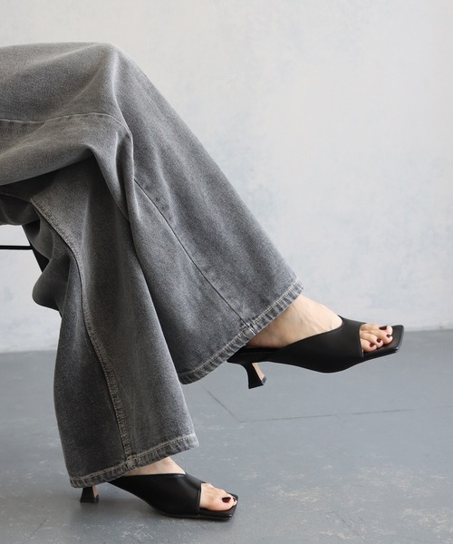 美品★ WIDE SQUARE MULE / ワイドスクエアミュール cheriella】ワイドスクエアミュールサンダル WIDE SQUARE MULE SANDALS
