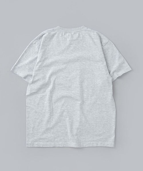 Disney(ディズニー)の「ROCK STANLE(ロックスタンレー)別注 MICKEY / フェイスプリントTシャツ(Tシャツ/カットソー・メンズ・グレー・XL/L/M)」の6枚目の写真