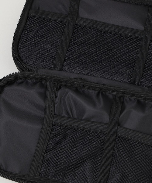 RAGEBLUE（レイジブルー）の「【Ryu Ambe】コラボポーチ（ポーチ・メンズ・ブラック/その他/ホワイト/ブラック系その他・FREE）」の14枚目の写真