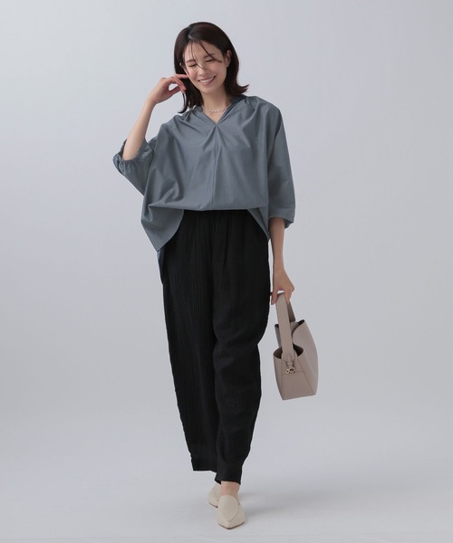 Elura（エルーラ）の「アイロンいらずスキッパーブラウス/109961（シャツ/ブラウス・レディース・ブルー/ホワイト系その他5/ライトブルー・FREE）」の14枚目の写真