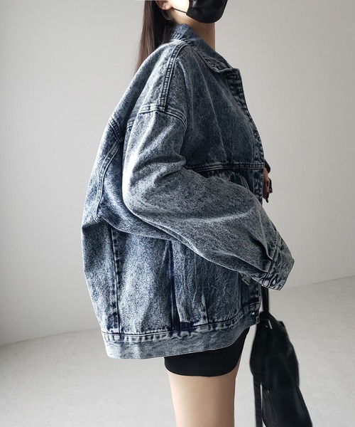 me+em select（ミームセレクト）の「【 デニムセットアップ着用可能 】ヴィンテージケミカルブリーチボーイフレンドデニムジャケット ／ vintage chemical bleach boyfriend denim jacket（デニムジャケット・レディース・ブルー/ブラック・1/2）」の17枚目の写真