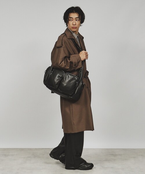 tk.TAKEO KIKUCHI（ティーケータケオキクチ）の「◆ダブルポケットビッグショルダーバッグ（ショルダーバッグ・メンズ・ブラック系7/ブラック/グレー系その他/ブラック系・00）」の8枚目の写真