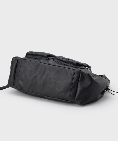 tk.TAKEO KIKUCHI（ティーケータケオキクチ）の「◆ダブルポケットビッグショルダーバッグ（ショルダーバッグ・メンズ・ブラック系7/ブラック/グレー系その他/ブラック系・00）」の19枚目の写真