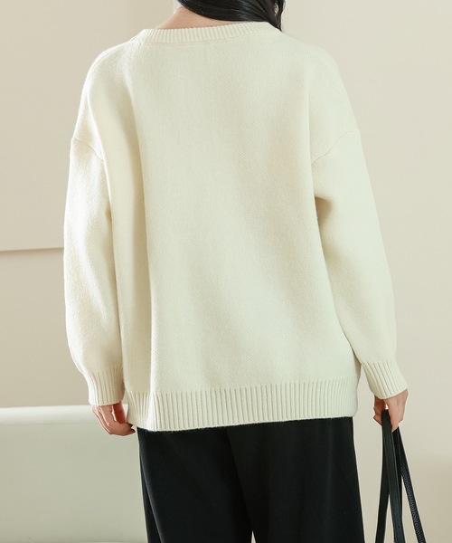 Lace Ladies(レースレディース)の「アルファベット レター ビッグシルエット 長袖 ニット プルオーバー(ニット/セーター・レディース・ホワイト/ブラウン/ブラック・FREE)」の16枚目の写真
