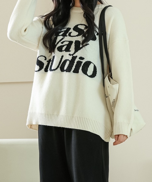 Lace Ladies(レースレディース)の「アルファベット レター ビッグシルエット 長袖 ニット プルオーバー(ニット/セーター・レディース・ホワイト/ブラウン/ブラック・FREE)」の18枚目の写真