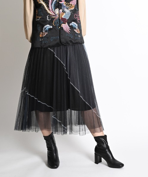 MARAI(マーライ)の「グラデーションチュール プリーツロングスカート ウエストゴム(スカート・レディース・ブラック/ブルー/パープル/ホワイト・FREE)」の12枚目の写真