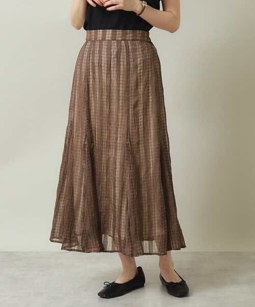 ITS'DEMO（イッツデモ）の「◆【ウエストゴム／腰回りすっきり／手洗い可】シアーチェックスカート（スカート・レディース・ダークブラウン/アイボリー/ブラック・00）」の3枚目の写真