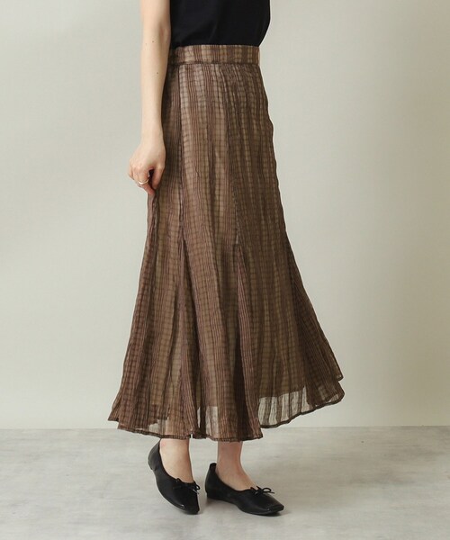 ITS'DEMO（イッツデモ）の「◆【ウエストゴム／腰回りすっきり／手洗い可】シアーチェックスカート（スカート・レディース・ダークブラウン/アイボリー/ブラック・00）」の12枚目の写真