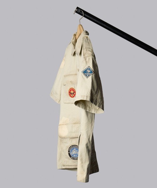 ARTCHIVES MALIBU(アートカイブス マリブ)の「【 minami Anderson / ミナミアンダーソン 】BOYSCOUT SAFARI AF JKT-PATCHES / ボーイスカウト サファリ パッチ ジャケット(ミリタリージャケット・メンズ・ベージュ・MEDIUM/LARGE)」の9枚目の写真