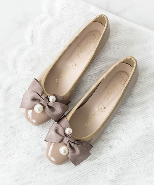 Bridget Birkin（ブリジットバーキン）の「【Bridget Birkin】ビッグパールリボンフラットシューズ(541528)（パンプス・レディース・ブラウン系その他/ベージュ系その他/ブラック系その他/ブラック系その他2・22.5/23/24/23.5/24.5）」の5枚目の写真