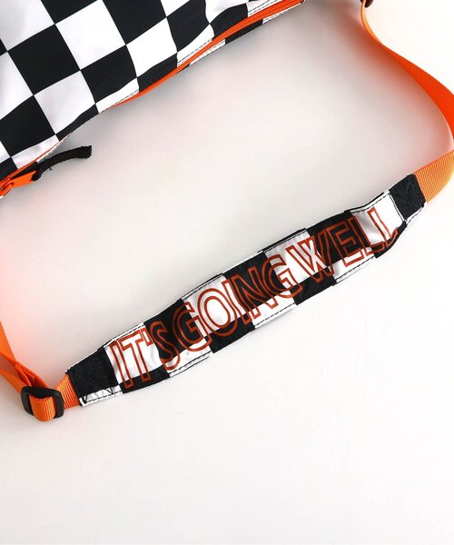 BREEZE（ブリーズ）の「ハーフムーンショルダーバック（ショルダーバッグ・キッズ・ブラック/オフホワイト・FREE）」の4枚目の写真