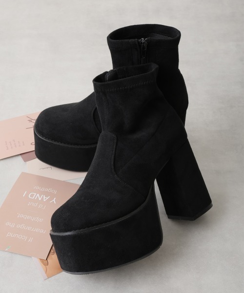 DEMETER（デメテル）の「厚底太ヒール スクエアトゥ ストレッチブーツ（ブーツ・レディース・ブラック系その他/アイボリー/ブラック・S/M/L/LL）」の3枚目の写真