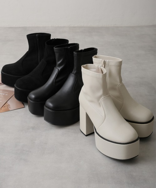 DEMETER（デメテル）の「厚底太ヒール スクエアトゥ ストレッチブーツ（ブーツ・レディース・ブラック系その他/アイボリー/ブラック・S/M/L/LL）」の2枚目の写真