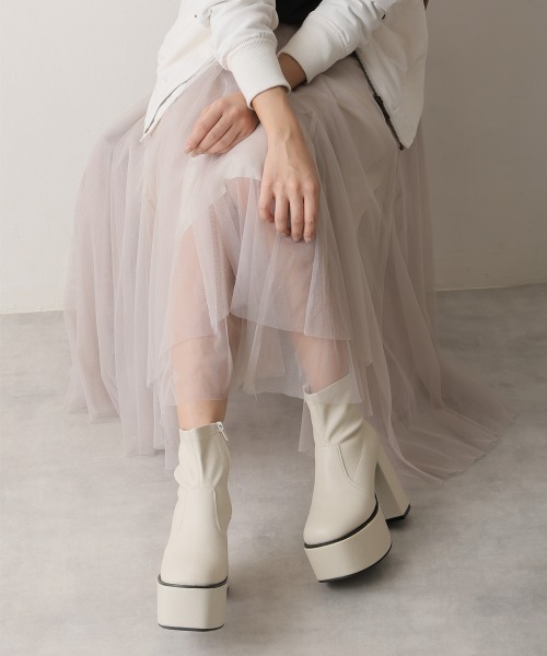 DEMETER（デメテル）の「厚底太ヒール スクエアトゥ ストレッチブーツ（ブーツ・レディース・ブラック系その他/アイボリー/ブラック・S/M/L/LL）」の15枚目の写真