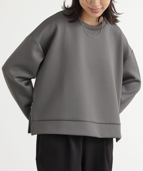 n'OrLABEL(ノアールレーベル)の「『サイドファスナーダンボールプルオーバー』(スウェット・レディース・アイボリー/ブラック/チャコール・1/2)」の11枚目の写真