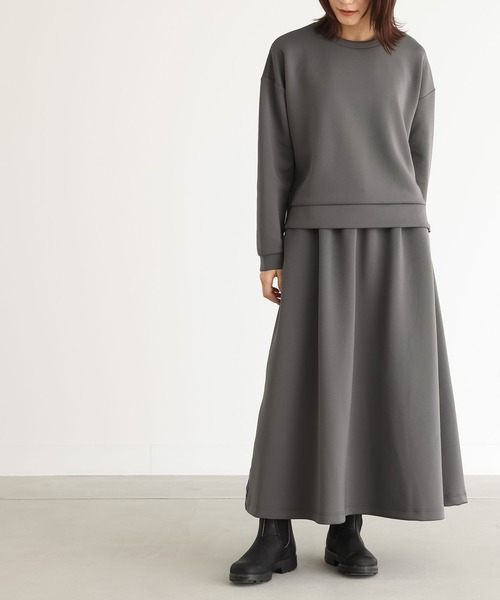 n'OrLABEL(ノアールレーベル)の「『サイドファスナーダンボールプルオーバー』(スウェット・レディース・アイボリー/ブラック/チャコール・1/2)」の14枚目の写真