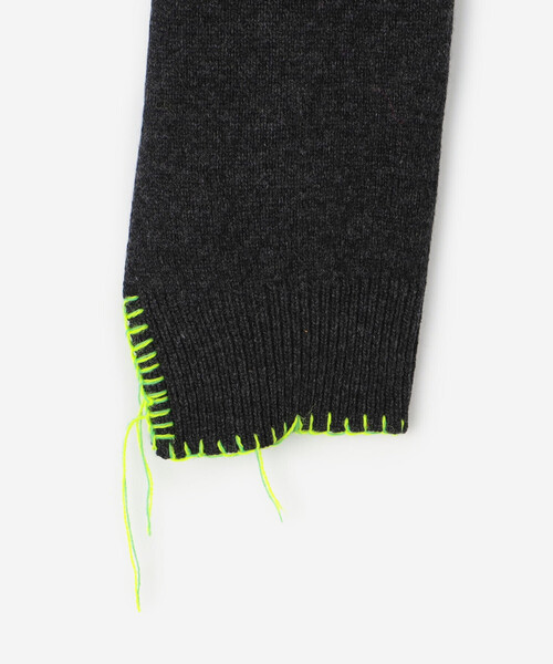 Bshop(ビショップ)の「LA FETICHE | ウール フーデッドセータースカーフ KIKI(マフラー・レディース・ダークグレー/グレー系その他・ONE)」の12枚目の写真