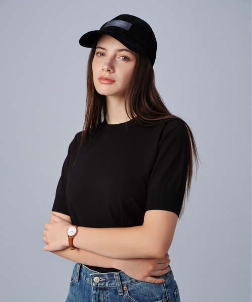 Daniel Wellington（ダニエルウェリントン）の「ダニエルウェリントン ロゴ ベロア ベースボールキャップ（キャップ・レディース・ブラウン/ブラック・FREE）」の5枚目の写真