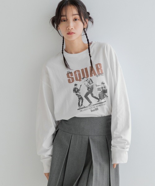 LOWRYS FARM（ローリーズファーム）の「フォトＴシャツＬＳ  152718（Tシャツ/カットソー・レディース・チャコールグレー/オフホワイト・FREE）」の2枚目の写真