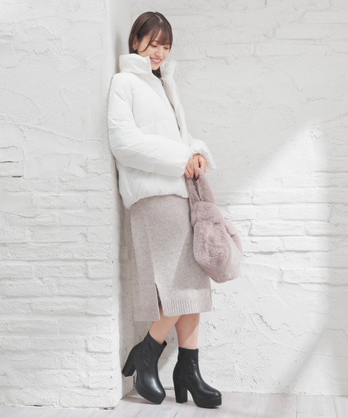 Honeys（ハニーズ）の「【非フッ素撥水加工】スタンドファイバーダウン（ダウンジャケット/コート・レディース・ブラック/サックスブルー/チャコール/ホワイト・S/M/L/LL）」の11枚目の写真