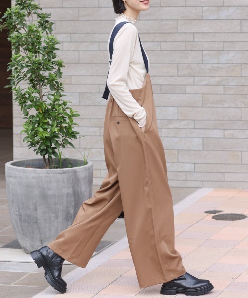 Bou Jeloud(ブージュルード)の「ハイショクベルトサロペット(サロペット/オーバーオール・レディース・ブラック/ベージュ/A・38)」の7枚目の写真