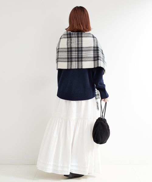 B.C STOCK(ベーセーストック)の「MOON/ムーン 別注 チェックストール(マフラー・レディース・ブルー/グリーン/ブラック/グレー/チャコールグレー・FREE)」の8枚目の写真