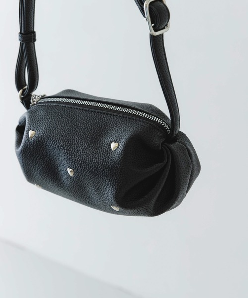 RODE SKO（ロデスコ）の「ハートスタッズミニショルダーバッグ（ショルダーバッグ・レディース・シルバー/ブラック・ONE）」の18枚目の写真