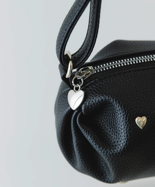 RODE SKO（ロデスコ）の「ハートスタッズミニショルダーバッグ（ショルダーバッグ・レディース・シルバー/ブラック・ONE）」の19枚目の写真