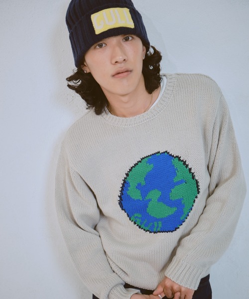 common gull products.(コモンガルプロダクツ)の「冬の香りするニット帽、ぽんぽん(ニットキャップ/ビーニー・レディース・ネイビー/グレー系・フリー)」の3枚目の写真