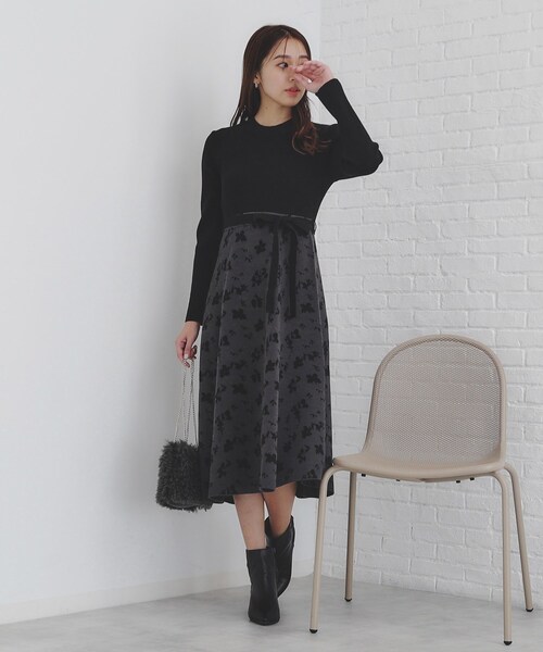 良品◎YSL ニットワンピース 花柄 ロング ゆったり M 黒 ボルドー 良品◎YSL ニットワンピース 花柄 ロング ゆったり M 黒 ボルドー 良品