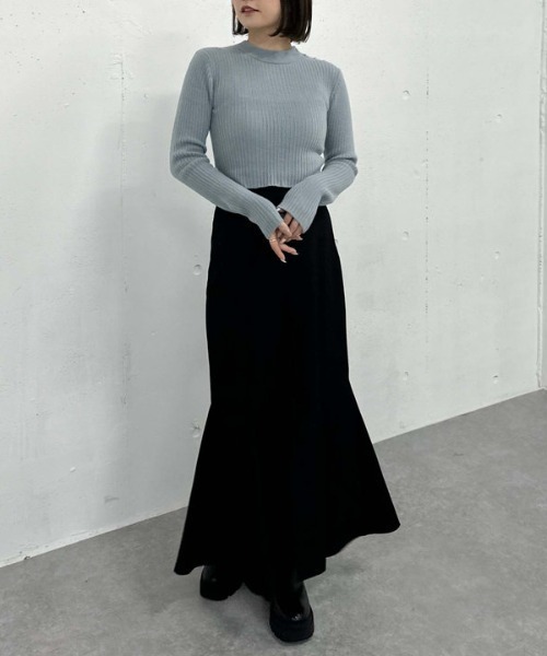 archives（アルシーヴ）の「肩ボタンモールリブニット（ニット/セーター・レディース・ピンクベージュ/ブラック/ブルー/オフホワイト・MEDIUM）」の8枚目の写真