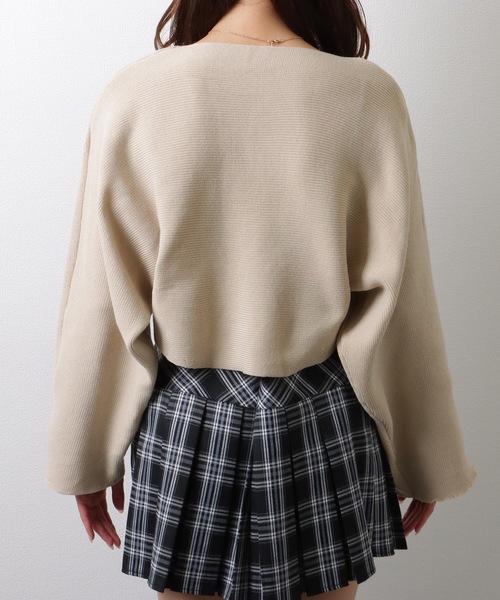 Lace Ladies（レースレディース）の「クルーネック バットウィングスリーブ クロスニット クロップ丈 トップス セーター（ニット/セーター・レディース・グレー/ベージュ・FREE）」の14枚目の写真