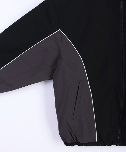 WESTSEA（ウエストシー）の「ナイロン ライン切替トラックジャケット オーバーサイズ（ナイロンジャケット・メンズ・ブラック/カーキ/グレー・M/L）」の7枚目の写真