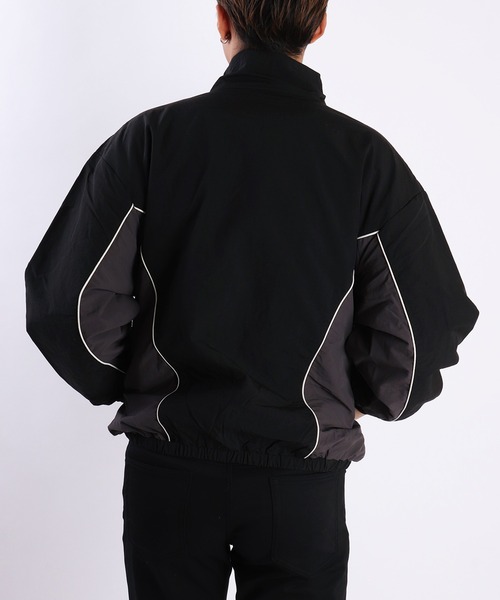 WESTSEA（ウエストシー）の「ナイロン ライン切替トラックジャケット オーバーサイズ（ナイロンジャケット・メンズ・ブラック/カーキ/グレー・M/L）」の10枚目の写真