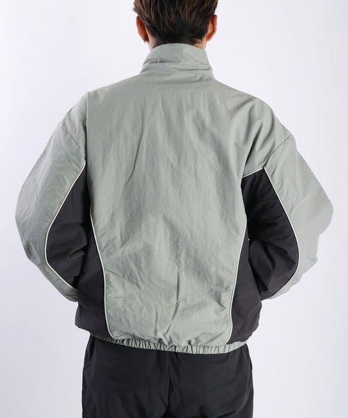 WESTSEA（ウエストシー）の「ナイロン ライン切替トラックジャケット オーバーサイズ（ナイロンジャケット・メンズ・ブラック/カーキ/グレー・M/L）」の15枚目の写真